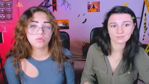 Snapshot of angel_void chatting on 10-30-25, 06:59 Angel online show from 10-30-25, 06:59