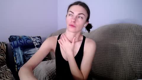 Zoe online show from 12-10-24, 11:00