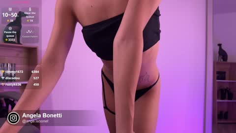 Snapshot of angela_bonetti chatting on 12-15-24, 04:48 Angela Bonetti online show from 12-15-24, 04:48