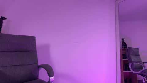 Snapshot of angela_bonetti chatting on 02-03-25, 08:24 Angela Bonetti online show from 02-03-25, 08:24