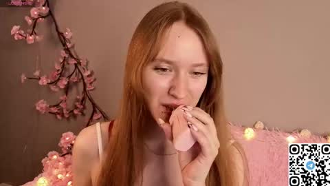 Angela online show from 01-19-26, 07:34