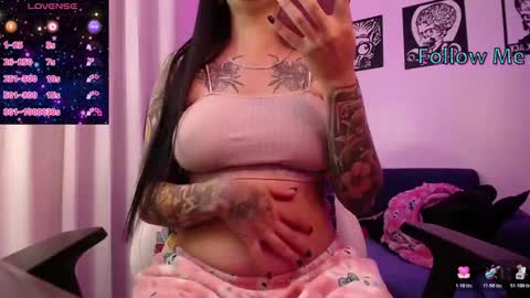 Angela online show from 12-18-25, 11:11