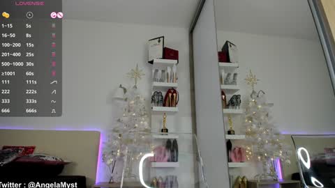 Angela online show from 12-20-24, 09:32