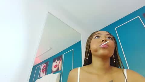 Snapshot of angela_robert chatting on 09-24-25, 01:47 Angela Roberts online show from 09-24-25, 01:47