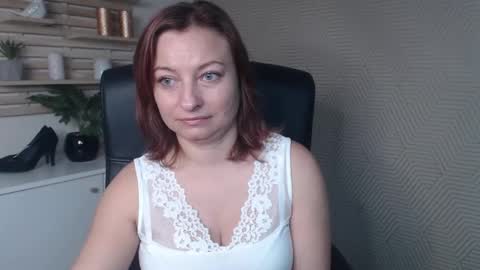 Angela online show from 10-06-25, 05:27