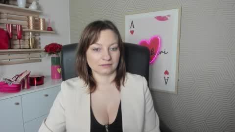 Angela online show from 02-24-26, 07:39