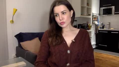 Angela online show from 12-08-24, 08:15