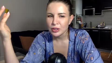 Angela online show from 12-14-24, 10:39