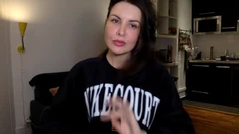 Angela online show from 01-26-25, 09:40