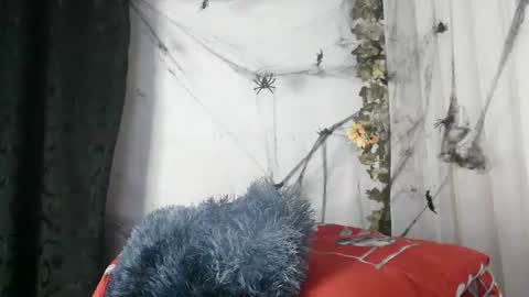 ANGELA online show from 10-14-25, 06:14