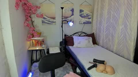 Snapshot of angelamorena chatting on 02-23-26, 11:35 angelamorena online show from 02-23-26, 11:35