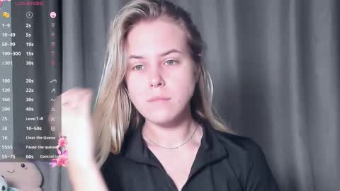 Darsi Anty online show from 10-26-25, 03:51