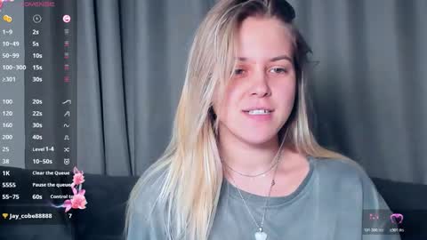 Darsi Anty online show from 11-24-25, 03:12