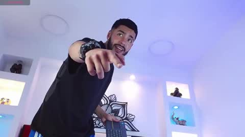 Angel online show from 12-20-25, 04:19