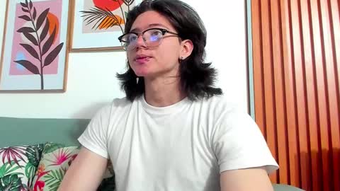 Snapshot of angelbennet_ chatting on 12-09-24, 04:56 Angel Bennet online show from 12-09-24, 04:56