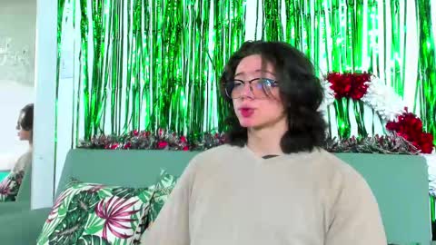 Snapshot of angelbennet_ chatting on 12-21-24, 03:36 Angel Bennet online show from 12-21-24, 03:36