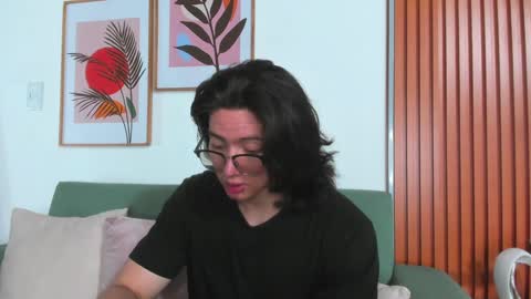 Snapshot of angelbennet_ chatting on 01-20-25, 03:15 Angel Bennet online show from 01-20-25, 03:15