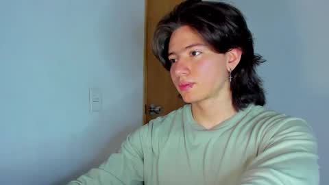 Snapshot of angelbennet_ chatting on 11-14-25, 10:40 Angel Bennet online show from 11-14-25, 10:40