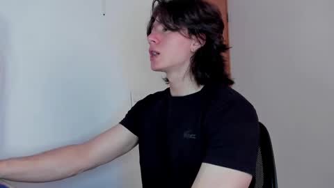 Snapshot of angelbennet_ chatting on 11-21-25, 04:49 Angel Bennet online show from 11-21-25, 04:49