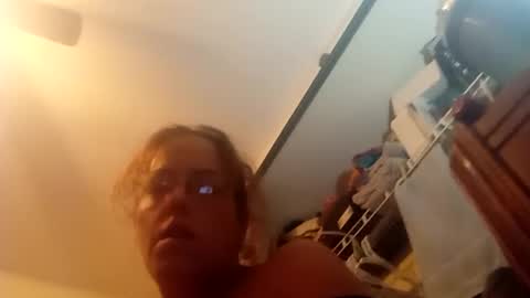 Snapshot of angelbug8820 chatting on 12-04-24, 09:18 Angelbu online show from 12-04-24, 09:18