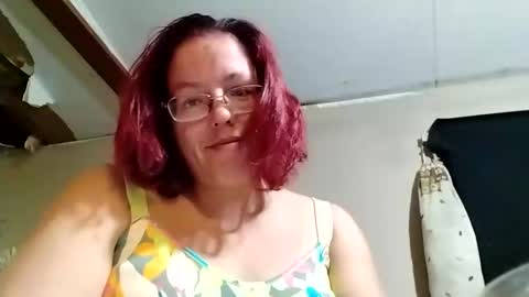 Snapshot of angelbug8820 chatting on 02-06-25, 08:29 Angelbu online show from 02-06-25, 08:29