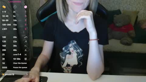 AngelCute32 online show from 10-17-25, 03:14