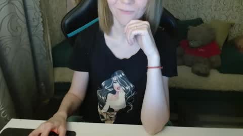 AngelCute32 online show from 10-18-25, 03:13