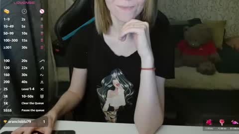 AngelCute32 online show from 10-19-25, 02:29