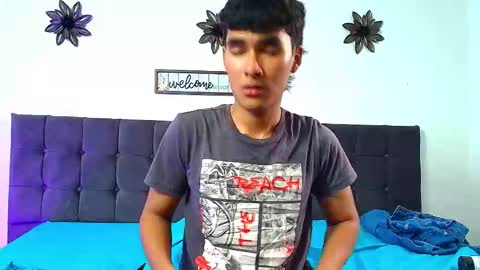 AngelduzZzt online show from 11-05-25, 03:56