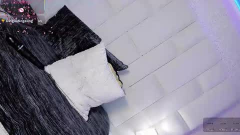 angeles_bust online show from 10-31-25, 08:54