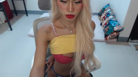 Snapshot of angelic_face_808 chatting on 01-31-26, 11:58 DIVINE ANGEL online show from 01-31-26, 11:58