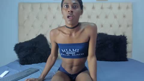 angelica_sexy1 online show from 01-03-25, 07:50