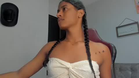 angelica_sexy1 online show from 10-01-25, 07:31