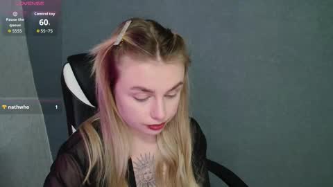 angelicablanch online show from 10-11-25, 10:52