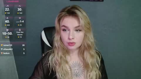 angelicablanch online show from 10-27-25, 10:03