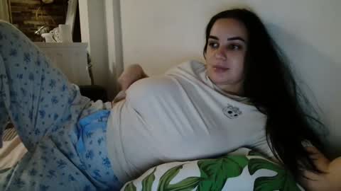 Angela online show from 12-29-24, 06:16