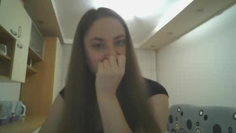 Angelina 26 online show from 11-08-25, 09:13