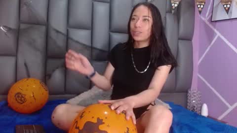    ANGELINA    online show from 10-14-25, 02:07