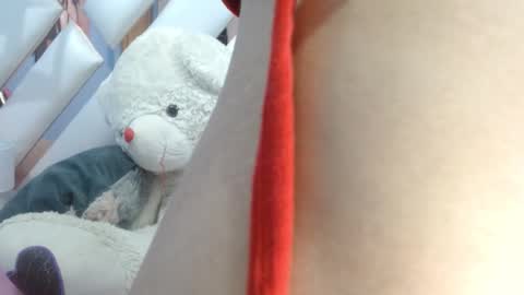    ANGELINA    online show from 11-04-25, 01:54