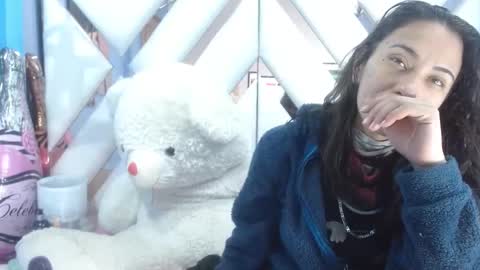    ANGELINA    online show from 11-07-25, 02:06