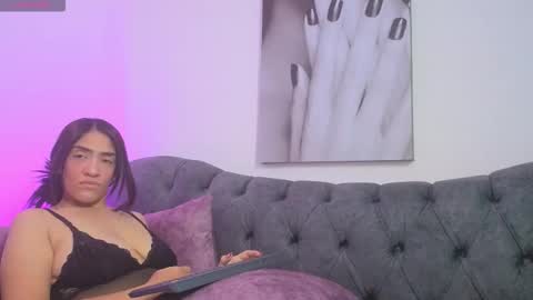 angelinaa__smith online show from 09-18-25, 08:00
