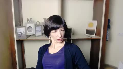 Angelina online show from 09-27-25, 06:51