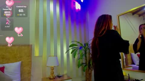 Snapshot of angelinarouse_ chatting on 10-13-25, 03:28 angelinarouse_ online show from 10-13-25, 03:28