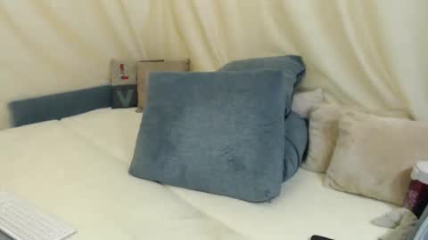 Snapshot of angelinasweetyy chatting on 12-04-25, 05:06 Angelinasweetyy online show from 12-04-25, 05:06