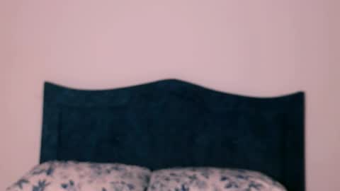 Angelinhaa  online show from 11-18-25, 01:00