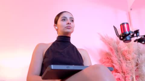 Angel online show from 02-28-25, 09:23