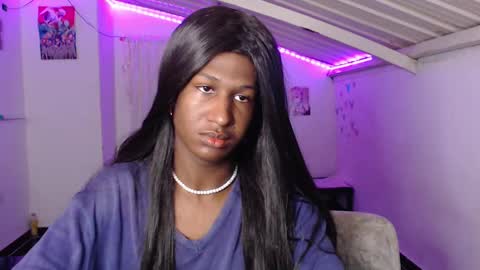 Snapshot of angell_dustt chatting on 12-09-24, 06:01 Danielle online show from 12-09-24, 06:01