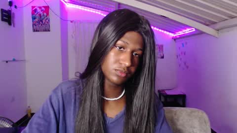 Snapshot of angell_dustt chatting on 12-09-24, 09:06 Danielle online show from 12-09-24, 09:06