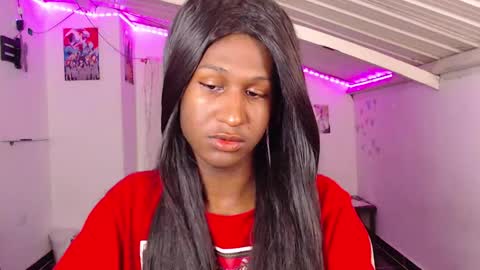 Snapshot of angell_dustt chatting on 12-29-24, 03:54 Danielle online show from 12-29-24, 03:54