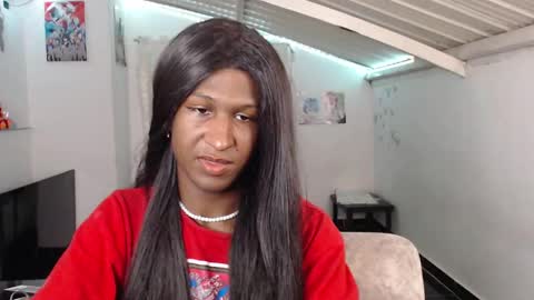 Snapshot of angell_dustt chatting on 01-18-25, 02:25 Danielle online show from 01-18-25, 02:25